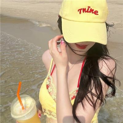 港口的灯光